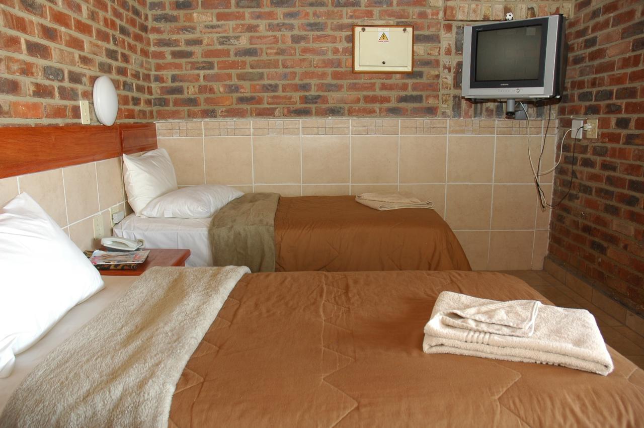 Manyane Resort Mogwase Экстерьер фото